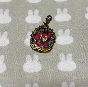 해즈빈 호텔 메탈 참 알래스터