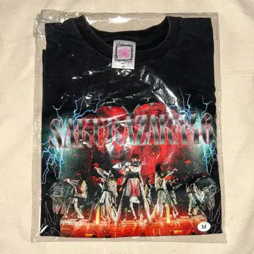 [미개봉] 사쿠라자카46 락 티셔츠 M 사이즈