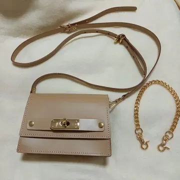 베이지 플랩 미니 숄더백