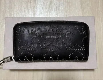 JIMMY CHOO 스터드 블랙 장지갑 가격 협상 가능
