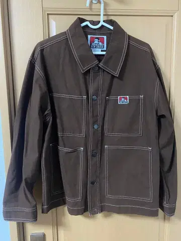 브라운 캐주얼 자켓 포켓 부착