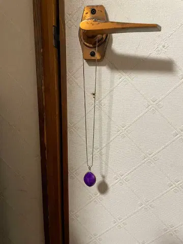 삼나무 라이트 펜던트 목걸이