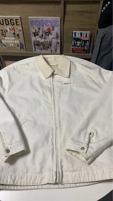 BONBON Evistub 패디드 워크 자켓 M 화이트