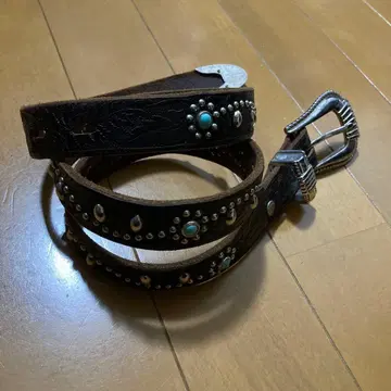 34 엠보싱 터콰이즈 htc