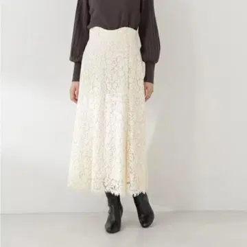 NATURAL BEAUTY BASIC 웨이브 벨트 레이스 플레어 스커트