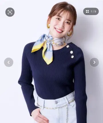 저스길리티 새상품급 M 네이비 리브 니트 버튼 포함