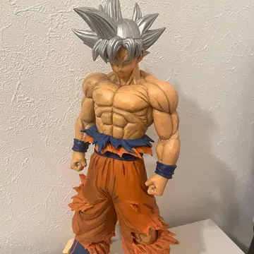 무의식의 극의 손오공 그란디스타 Grandista 재도색