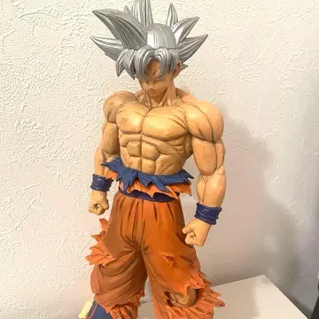 무의식의 극의 손오공 그란디스타 Grandista 재도색