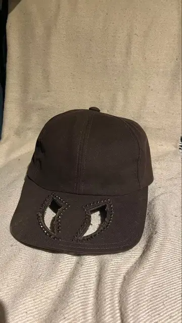 MASU vampire cap 24AW