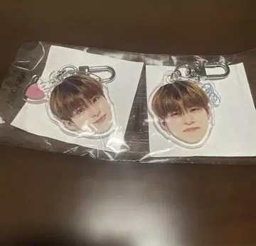 treasure 희로애락 캡슐 토이 얼굴 아크릴 키링 아사히 2개