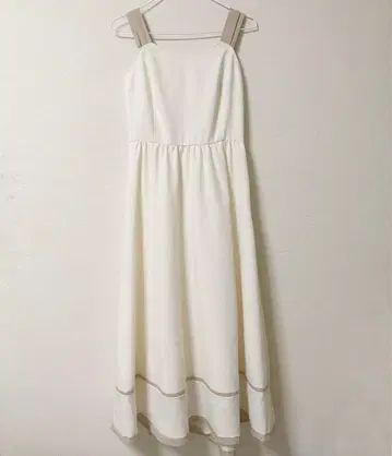 JUSGLITTY 버클 벨트 원피스 저스길리티