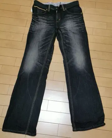 EDWIN EXCLUSIVE VINTAGE XU 스트레이트 블랙