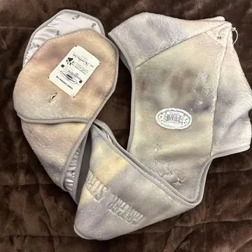 계속 한밤중이면 좋을 텐데 Ginger Strings Boa Hoodie