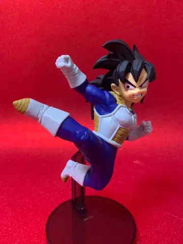 드래곤볼 오반 피규어