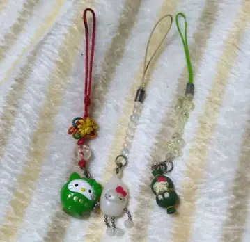 지역 한정 키티 스트랩 4개 세트