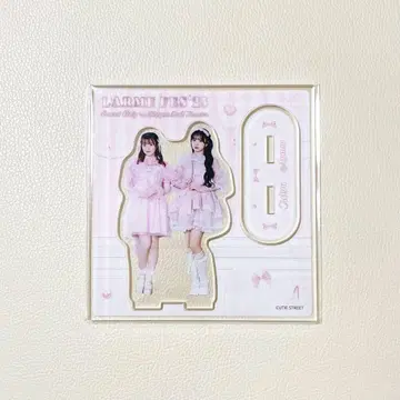 CUTIE STREET LARME 아크릴 스탠드