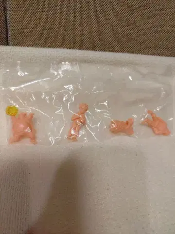 미개봉 죠죠의 기묘한 모험 지우개 4개입