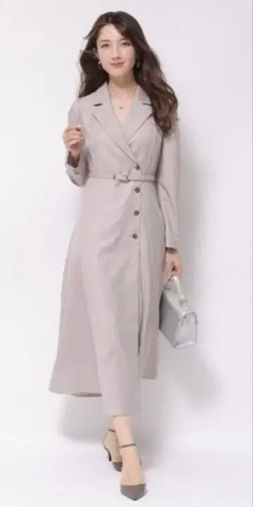 미사용 택 포함 허리 마크 테일러 원피스 M 사이즈