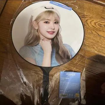 르세라핌 LE SSERAFIM 미야와키 사쿠라 사쿠라 부채