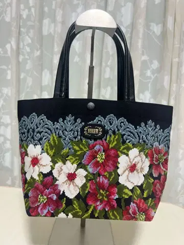 페이러 아리에타 파유 블랙 토트백