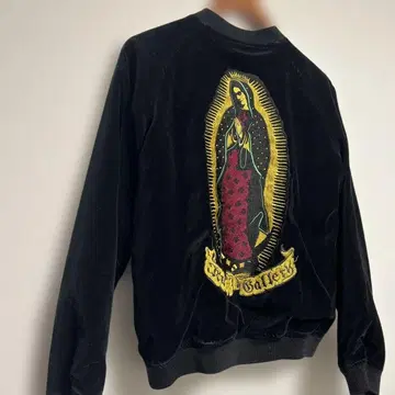 루드 갤러리 마리아 스카잔 S 2 벨벳 벨로아 스카잔 치바 유스케