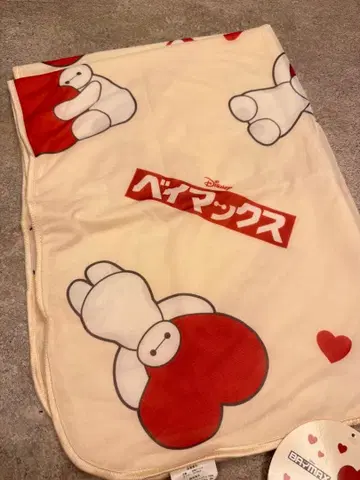 새상품 Disney 베이맥스 타월 크림색 냉감 케트