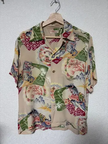 SUN SURF 선서프 하와이안 셔츠 레어 S 사이즈 마량 컬러