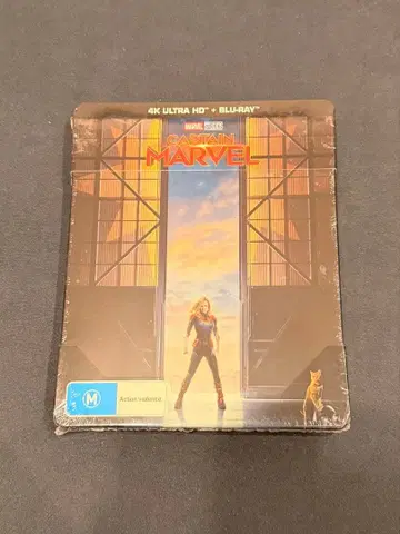 캡틴 마블 스틸북 미개봉 새상품