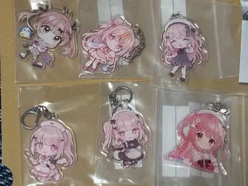 코하네 모모미 아크릴 키링