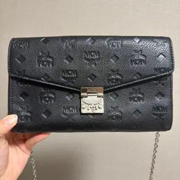 MCM 숄더백 크로스 바디 체인 백