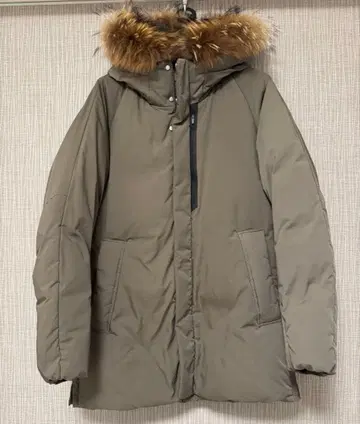 BEAUTY&YOUTH 코마츠마테레 700 필파워 다운 자켓 M