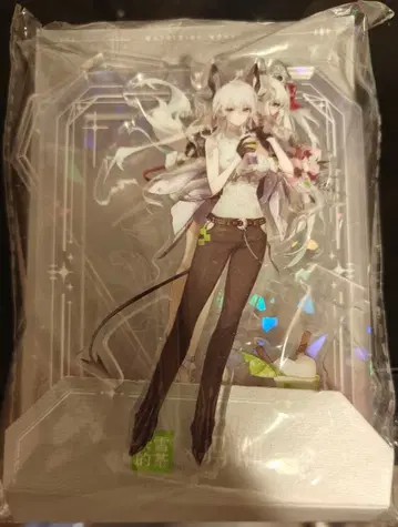 명조 칼롯타 잔니 아크릴 스탠드 콜라보 중국 한정판