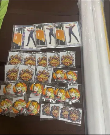 우사미 리토 스트6 태피스트리 아크릴 스탠드 캔뱃지 아크링 키링