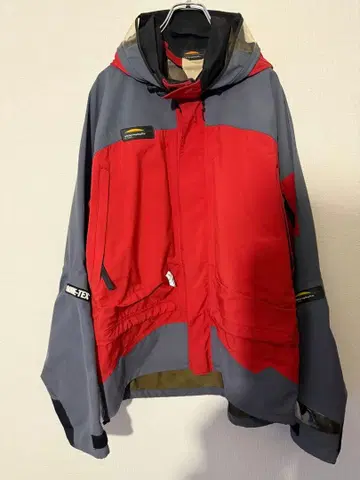 클로로필 고어텍스 마운틴 후드티