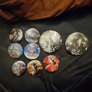 울트라맨 캔뱃지 9개 세트