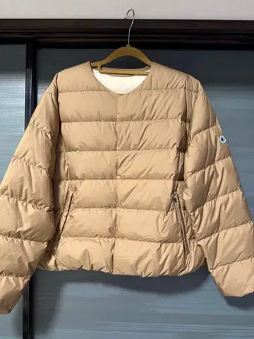 오르치발 라운드넥 다운 자켓 [ 컨디션 최상 ]