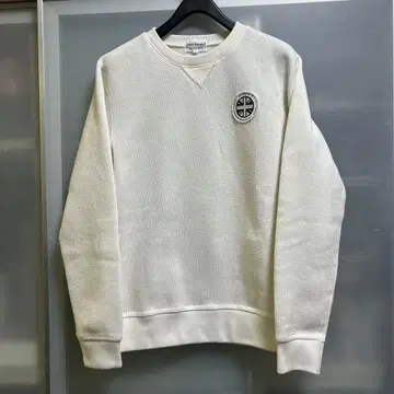 잭 버니 화이트 크루넥 스웨터