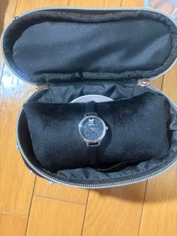 쿠로미 엔젤 하트 케이스 포함 손목시계