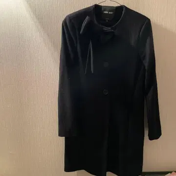 DENNY ROSE 블랙 코트 40