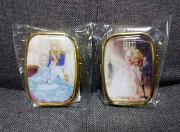 극장판 베르사이유의 장미 필통 2개 세트 새상품