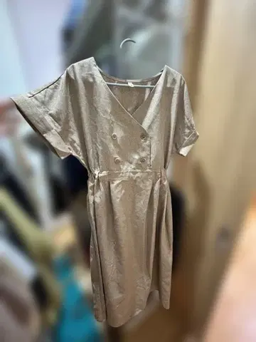 베이지 반팔 롱 원피스 M 사이즈 마터니티