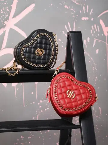 Darich 하트 모티브 미니백 BLACK