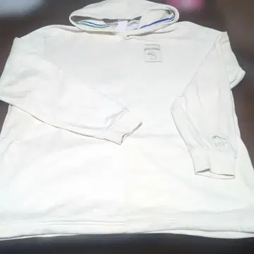 PUMA 아이보리 후드 부착 후드티