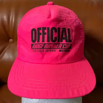 레어 릿지 러너 네온 핑크 나일론 캡 CAP 레이싱