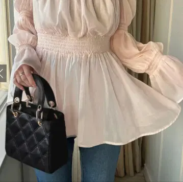 블랙 퀼팅 숄더백