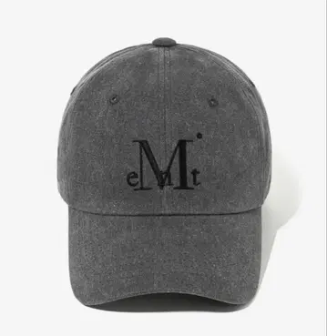 무센토 그레이 자수 로고 캡