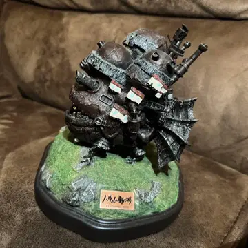 하울의 움직이는 성 라이트업 디오라마