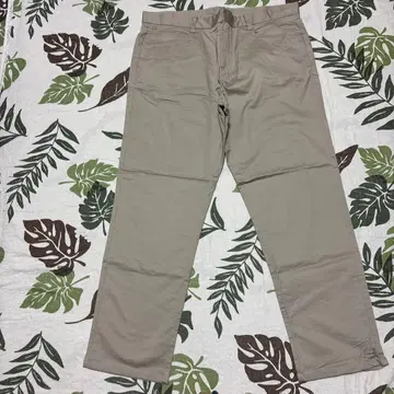 베이지 심플 치노 팬츠 캘빈클라인 남성용 롱 바지 38 x 30