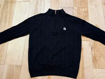 FJ 블랙 집업 스웨터 M 사이즈