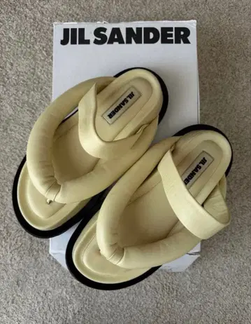 질 샌더 청키 샌들